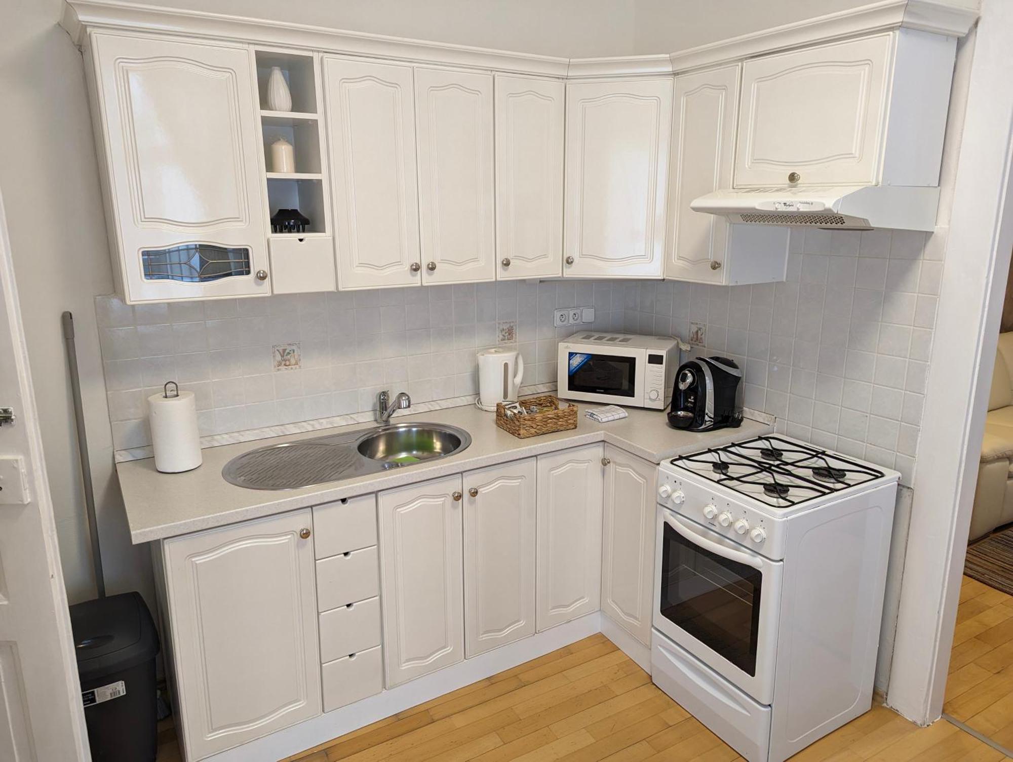 Apartments Tynska 7 Прага Экстерьер фото
