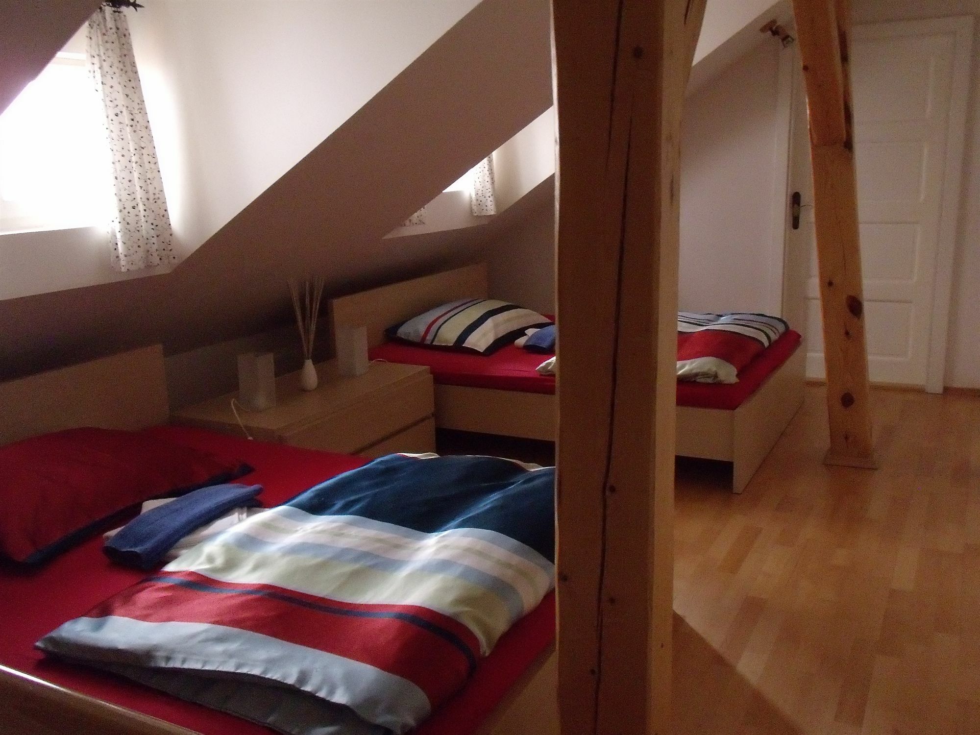 Apartments Tynska 7 Прага Экстерьер фото