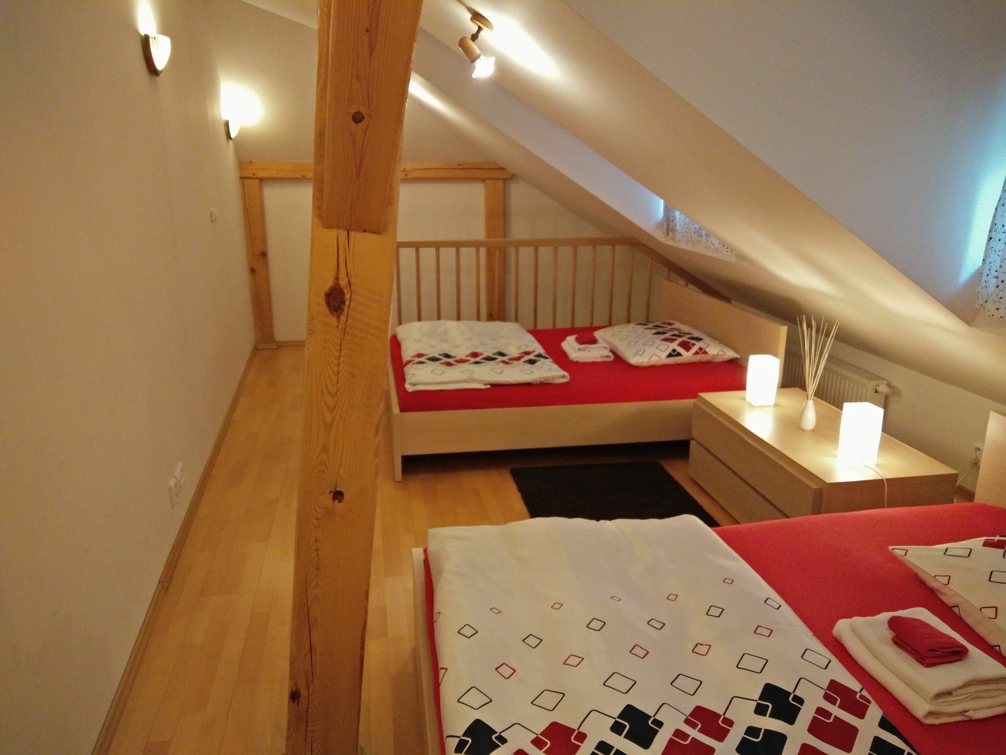 Apartments Tynska 7 Прага Экстерьер фото